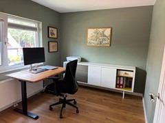 bedrm 1 office.jpg
